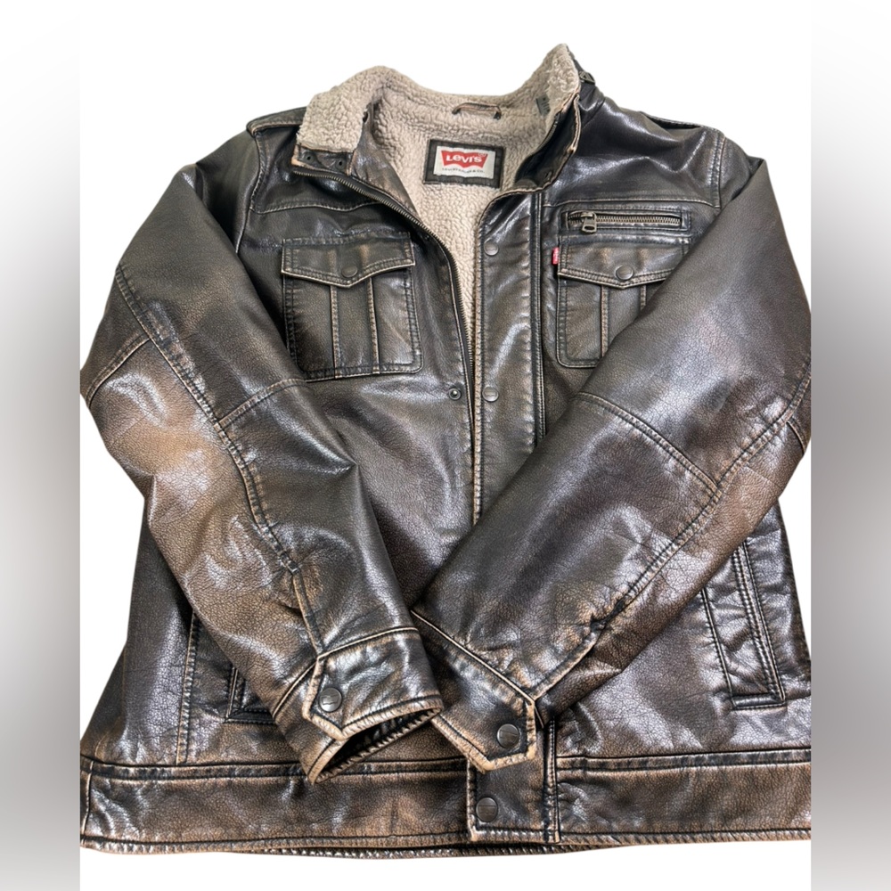 LEVI’S Faux Leather Sherpa Lined Trucker Jacket Brown Distressed Sz‎ M